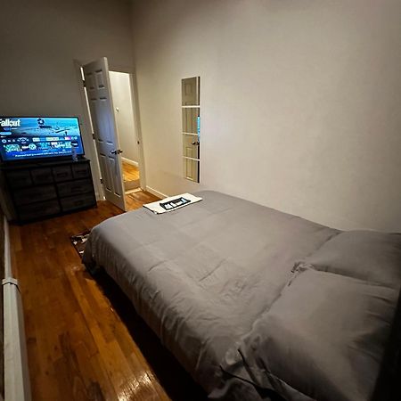 뉴욕 Cozy Townhouse In Harlem 아파트 외부 사진